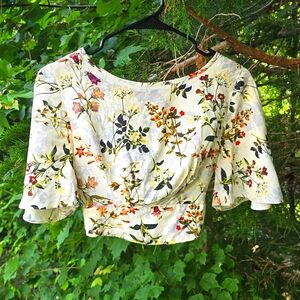 Floral Tie Back Crop Top